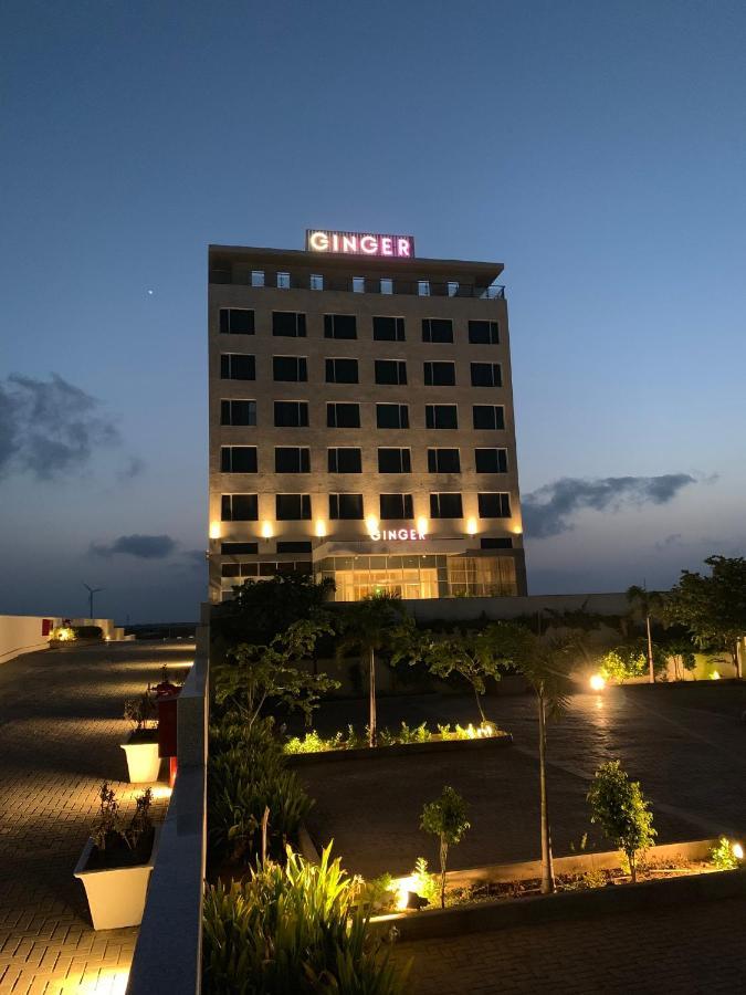 Hotel Ginger Dwarka Extérieur photo